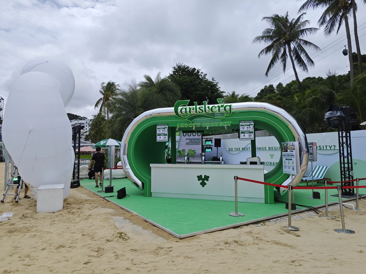 Carlsberg at Waterbomb Singapore